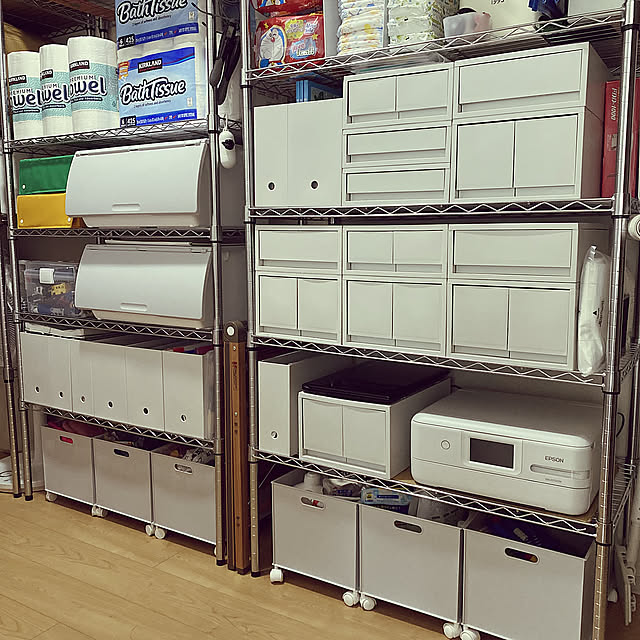 納戸,ストック収納,文房具収納,収納棚,収納見直し,ニトリ,書類整理,おもちゃ収納,こどものいる暮らし,トミカ,ねこのいる暮らし,無印良品,My Shelf,コストコ Komekoの部屋