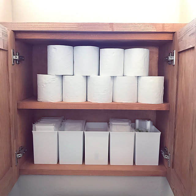 洗剤ケース,100均,背面収納,トイレ背面収納,セリア,ホワイト収納,Bathroom shokoの部屋