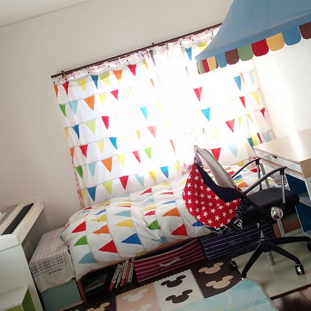 Bedroom,IKEAカーテン,IKEAシング,ニトリ　ﾊﾟｿｺﾝﾃﾞｽｸ,電子ピアノ kanmeguの部屋