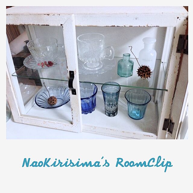 Kitchen,食器棚,ガラスキャビネット,食器,ミルクガラス,ファイヤーキング,ガラスコップ naokirisimaの部屋