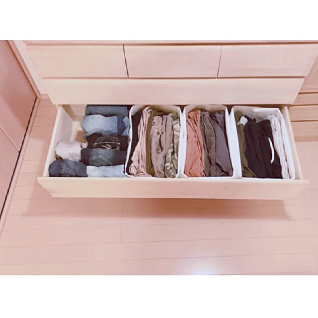 収納,収納ボックス,セリア収納,収納アイデア,洋服収納,子供服収納,5LDK,整理整頓中,セリア,セリア収納BOX,使いやすい収納,収納見直し中,子供服,5LDK 家族,整理整頓,収納見直し,Overview,ボトムス収納,タンス収納,タンス,服の畳み方,服の収納 saahannの部屋