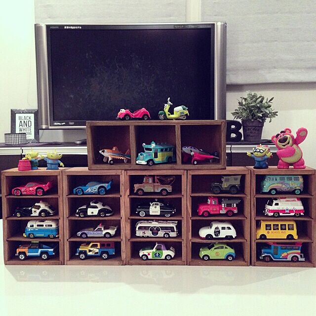 My Shelf,100均,セリア,木箱,おもちゃ,トミカ amkの部屋