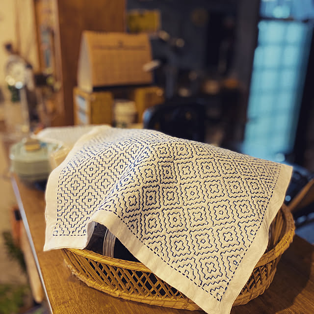 柿の葉模様,刺し子ふきん,手作り,今日も見ていただいて嬉しいです✨,コメントお返し遅くてすいませんm(__)m,笑門来福❤️,感謝｡.:*ฺ✤ฺ,コロナに負けないぞ,生活を楽しむ,昭和の家,イイネもコメントもフォローも全部に感謝！,RCの出会いに感謝♡,雑貨大好き,かご大好き♡,籠のある生活,生活を楽しむ努力,Bedroom maruの部屋