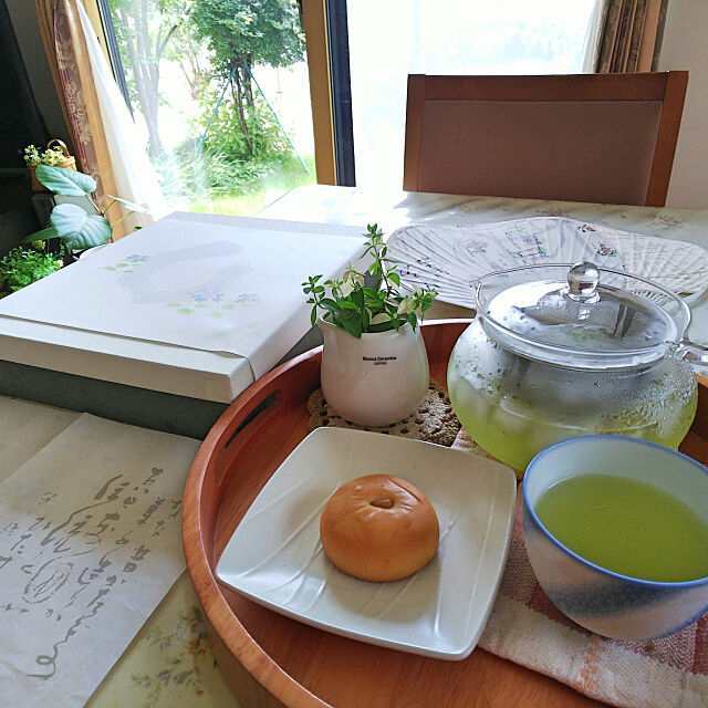 My Desk,RCの出会いに感謝♡,ありがとう♡,季節を感じる暮らし,花と緑のある暮らし,新茶の季節,氷出し緑茶,ニトリの茶茶急須 丸 milkann_の部屋
