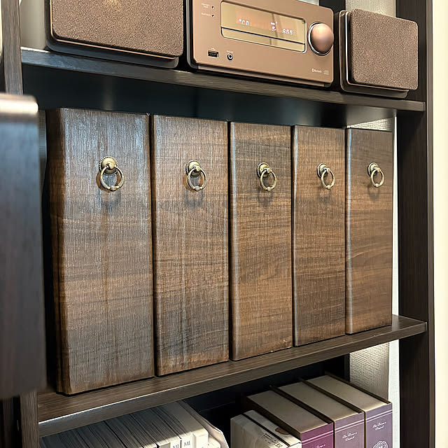 Bedroom,アンティーク,セリア　引き出し用つまみ,ダイソー　リメイクシート,リメイク,JVC,ダイソー　ファイルボックス,デイリー掲載ありがとうございます,A4ファイルボックス up0524の部屋