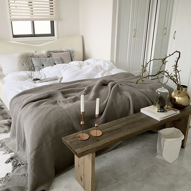 Bedroom,WOODPRO,UASHMAMA,ニトリ,ZARA HOME,ruskea,H&M HOME,ホワイトインテリア,海外風インテリア,ホワイト化計画,海外インテリア,海外インテリアに憧れる,床DIY,モノトーンに憧れて,モノトーン,モノトーンインテリア o_rの部屋