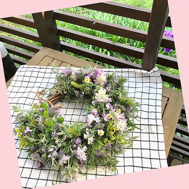 Entrance,庭に咲く花,庭の草花でリース,フレンチラベンダーマグナムスターパープル,リース大好き♡,リース手作り,リース,フレッシュリース,手作りリース,ハンドメイド,花,グリーン,春,庭のある暮らし,ガーデニングの季節,フレンチラベンダーと花かんざしのリース,ラベンダー kyoko1124koの部屋