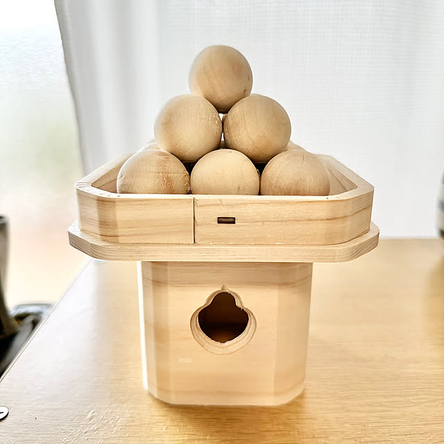 My Shelf,三宝四寸,三宝,月見団子 木製,月見団子,10分もかからない100均リメイク,10分もかからない,グルーガンで付けただけ,グルーガン,DIY WOOD球体,セリア,和風も好き,北欧好き,北欧,団地でも諦めない!,団地暮らし,100均アイテム,100均,100均リメイク,10分でできる,団地,イベント参加 miyumiyuの部屋