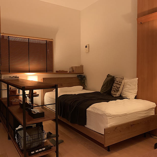Bedroom,Philips Hue,ひとり暮らしをとことん楽しむ！,ナチュラルヴィンテージ,一人暮らし,賃貸 kimunpoの部屋