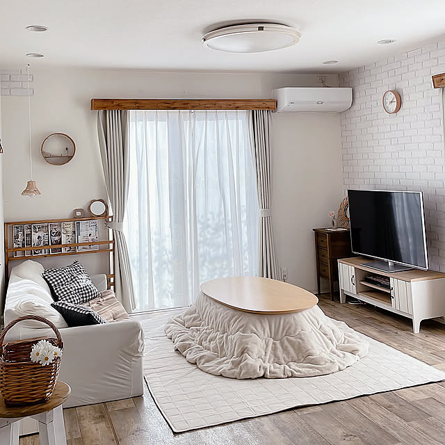 Lounge,モニター応募投稿,無印良品,ナチュラル,インテリア,雑貨,テレビ台,DIY,ニトリ,こたつ,ナチュラルインテリア,こたつ布団,ナチュラル雑貨,マイホーム,建売住宅,無印こたつ,楕円こたつ,こたつのある部屋,イケヒコ,イケヒコこたつ布団 nanaの部屋