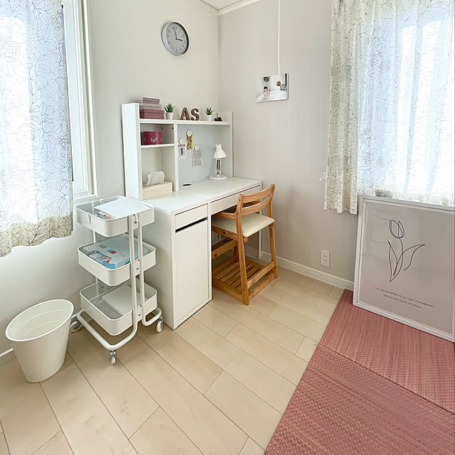 こども部屋,北欧ナチュラル,暮らしを楽しむ,戸建て,おうち時間,子ども部屋,ホワイトインテリア,北欧インテリア,女の子の部屋,マイホーム,一戸建て,時計,My Desk acoの部屋