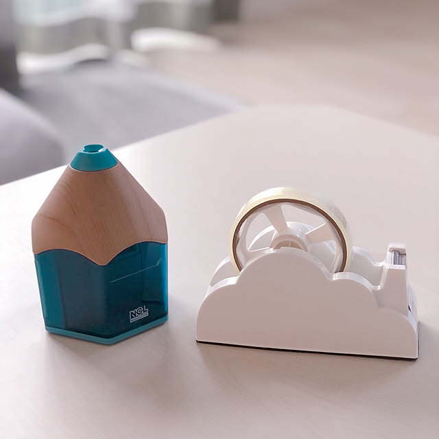 子供の遊び道具,かわいいものが好き,鉛筆モチーフ,電動鉛筆削り,Amazon,セリア大好き♡,テープディスペンサー,お気に入りの文房具,文房具,くもモチーフ,くも,100円には見えない,セリア購入品,セリア,i-smart Ⅱ,i-smart,一条工務店,My Desk mihoの部屋