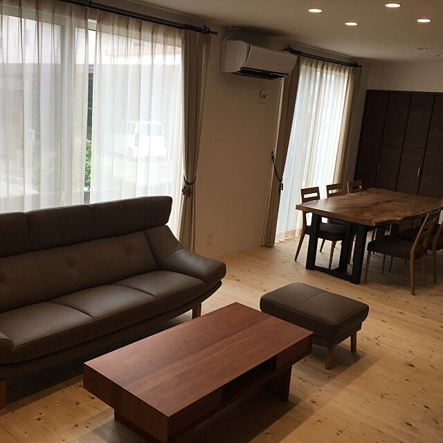 Lounge,カリモク家具,ソファ,一枚板テーブル tee0267の部屋