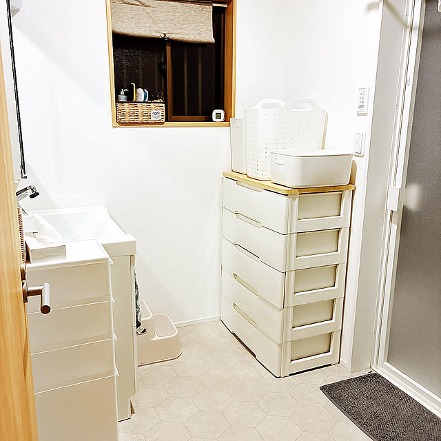 Bathroom,洗面脱衣所,洗面所,リノベーション 戸建て,築古一戸建,リノベーション済み物件,築古住宅,リノベの暮らし,築古マイホーム,リノベーション戸建 majacmrubの部屋