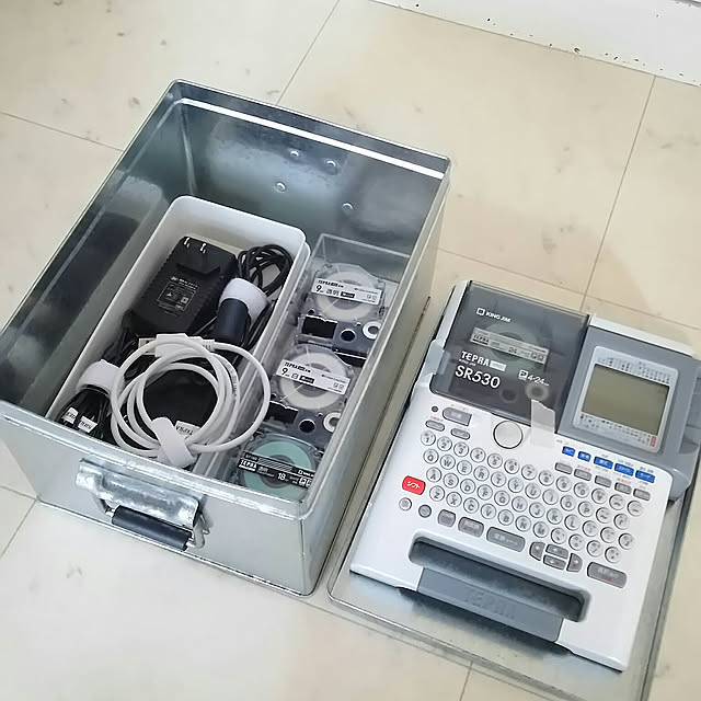 My Shelf,箱の中身,10000人の暮らし,●●の中,テプラ,トタンボックス nonの部屋