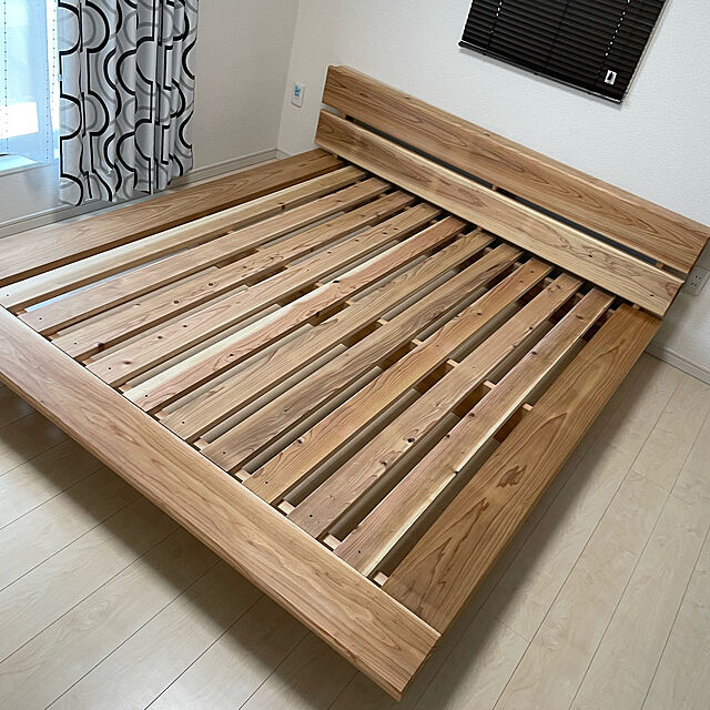 カフェ板,国産木材,ベッド　DIY,ベッド,Bedroom masaの部屋