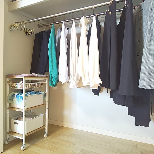 My Shelf,クローゼット,無印,収納,ホワイトインテリア,クローゼットの中,クローゼット収納,服収納,コーナン,コーナンラック,キッチンワゴン rikkyの部屋