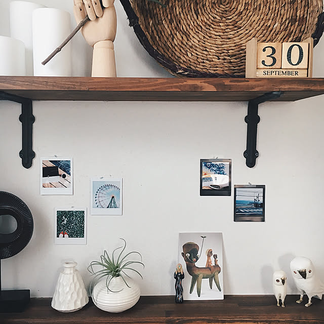 My Shelf,カインズ,ポストカード,ムンクの叫び,加藤泉,instax SHARE SP-3,スマホdeチェキ,アートのある部屋,自然素材,IKEA,ラスティックインテリア,木の家,パイン材,小さなお家,無垢材,Boho Style,BOHO,スカンジナビアンスタイル,ニトリ Reiyaの部屋