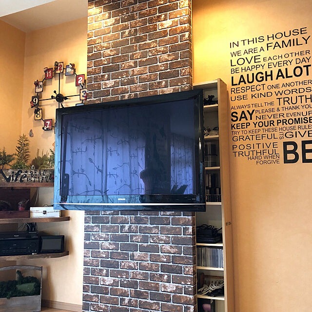 My Shelf,10000人の暮らし,収納,壁掛けテレビ,おうちカフェ,カフェ風,隙間収納棚 mymiの部屋