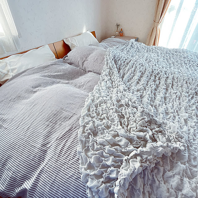 Bedroom,肌触り大事,布団カバーはニトリ,ニトリ,シンプルナチュラル,なかなかコメント出来なくてごめんなさい。,冬の模様替え,癒し,ズボラ主婦,猫が好き,可愛いのが好き,のんびりマイペース,猫がいる暮らし,冬支度,枕カバーニトリ moolの部屋