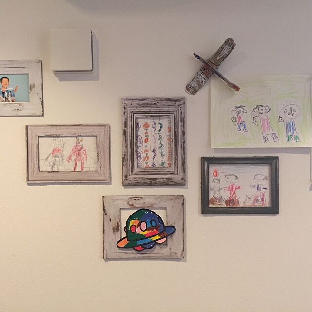 On Walls,フレーム,額縁DIY,ハンドメイド,DIY,子供の絵 kayokoの部屋