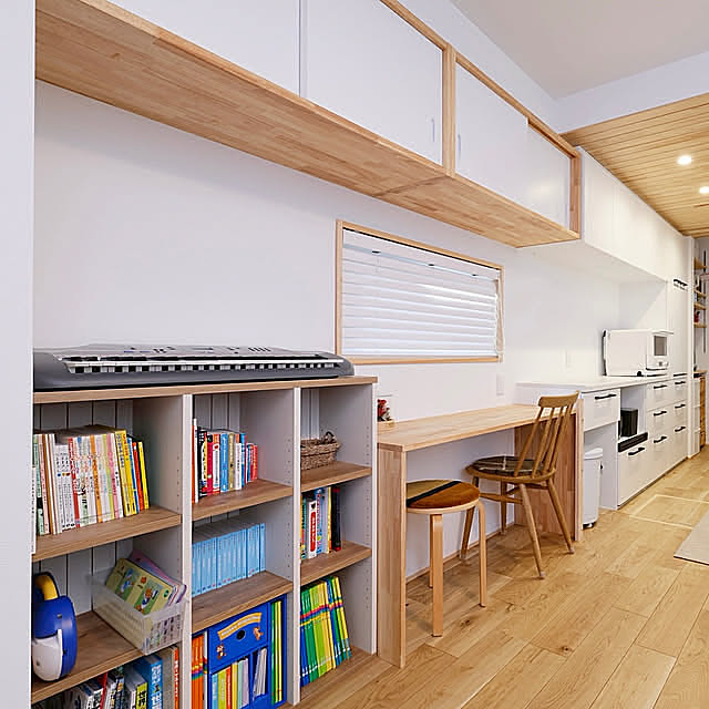 本棚の置き方でお部屋の印象が大きく変わる！レイアウトを工夫して使いやすさも見た目も格上げ