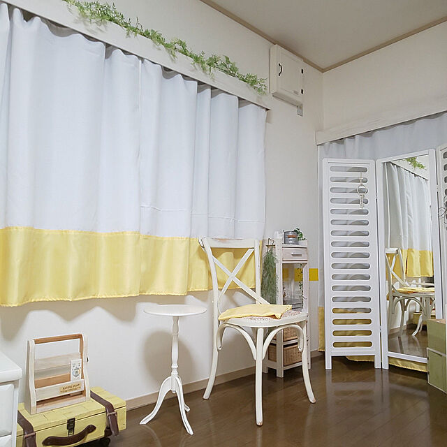 On Walls,カーテン,賃貸アパート,賃貸,1K,DIY,一人暮らし,賃貸でも楽しく♪,黄色,手作りカーテン Ryoの部屋