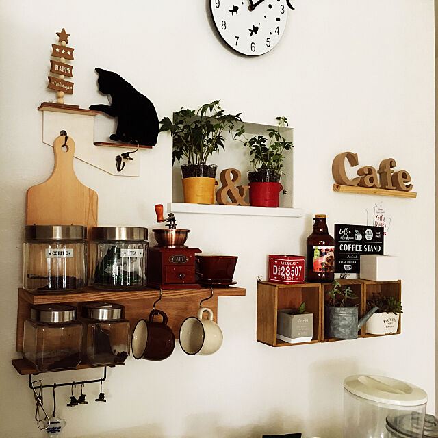 Kitchen,カフェ風,観葉植物のある暮らし,100均リメイク,カフェコーナー,北欧,観葉植物,キッチン収納,roomclip,RoomClipドラマ化 megu.catの部屋