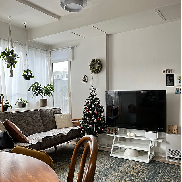 Lounge,WALLテレビスタンド,テレビスタンド,テレビボート,こどもと暮らす,テレビ裏,アーボリータム,クリスマスツリー naojinの部屋