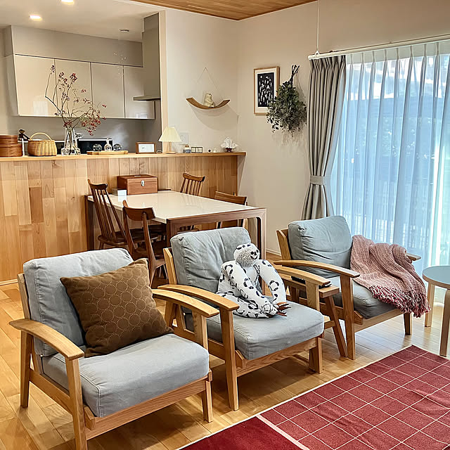 Lounge,ソファ,癒し,無垢床,ナチュラルインテリア,メープル材,コメントお気遣いなく♡,18畳LDK,ブランケット,ミナペルホネン,オノメカマン yoppiの部屋