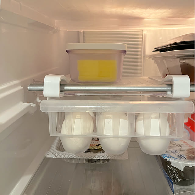 Kitchen,pic2枚あります,おすすめします♡,吊り下げ冷蔵庫収納ケース卵用,200円商品,Daiso,卵収納,冷蔵庫の中 eriharuの部屋