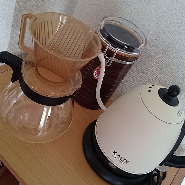 Kitchen,賃貸でも諦めない！,賃貸でも楽しく♪,丁寧な暮らしがしたい,すっきり暮らす,こどものいる暮らし,借りてる家を綺麗に住む♪,ゆるーく暮らす,2LDK,お気に入りアイテム,うちカフェ,美味しいコーヒーが飲みたい,あたらしく買ったもの,KALDI maguの部屋