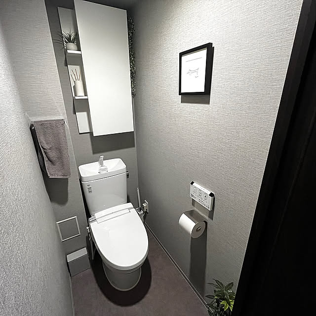 アートのある暮らし,トイレインテリア,トイレ,カフェ風,リゾート,シンプルモダン,海外風インテリア,ホテルライク,シンプル,心地よい暮らし,Bathroom mike_life222の部屋