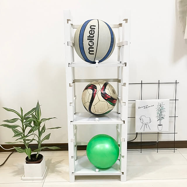 ボール,廃材,子供のいる暮らし,３段ラック,ボール収納,DIY,100均,可動棚,ホワイトが好き♡,手作り,My Shelf,見て頂きありがとうございます⑅︎◡̈︎*,RoomClipmag掲載、感謝です♡ miiの部屋