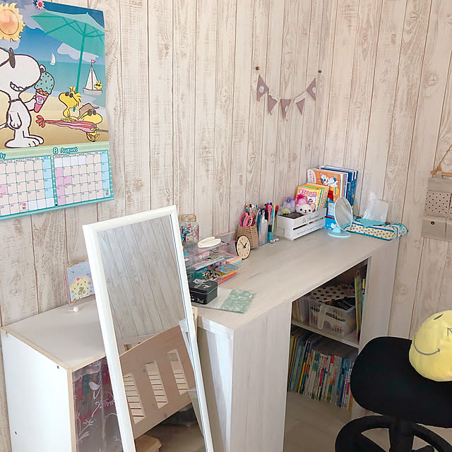 中学生女の子部屋,女の子の部屋,娘の部屋,木目調,木目調壁紙,Nクリック,Nクリックでデスク,Nクリックボックス,勉強スペース,勉強机,インスタやってます♡,ナチュラルインテリア,コメントお気遣いなく♡,ナチュラルカントリー,インスタ→nao.sunny,フレンチカントリー,LIMIA→naosunny,Bedroom naosunnyの部屋