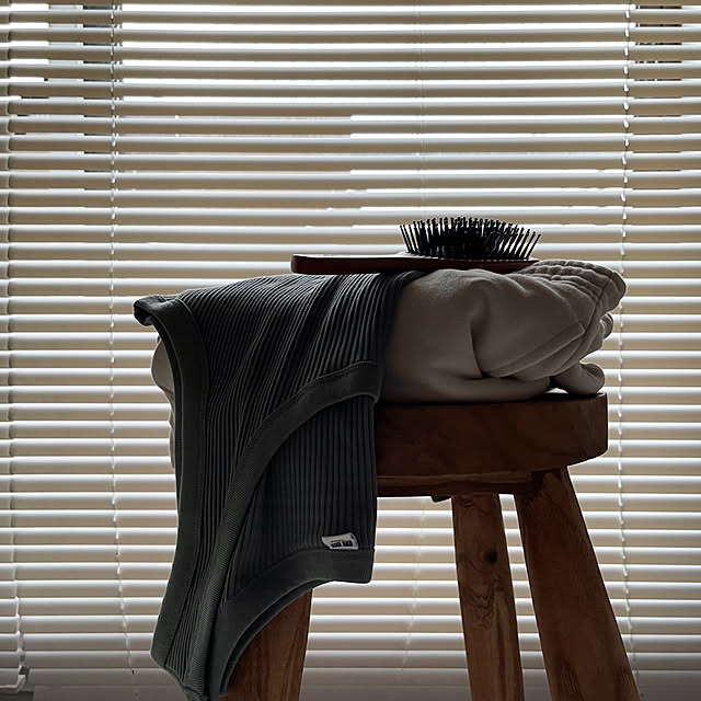 ZARA HOME,海外風インテリア,YouTubeもやってます,モノトーンインテリア,シンプルライフ,シンプル,YouTubeチャンネル @Nao_m,シンプリスト,海外インテリア,モノトーン,ig→lucky_star_0201,ミニマリズム,模様替え中,北欧インテリア,モノトーン＋差し色,ミニマル,北欧,楽天roomやってます,シンプルインテリア,高見えアイテム,zara,Lounge cocco0201の部屋