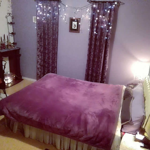 Bedroom,間接照明,むらさき,パープルの壁 usako.usaの部屋