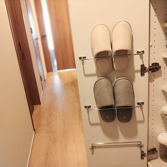 おうちをキレイに保つ習慣,スリッパ,シンプルな暮らし,洗えるスリッパ,ホンシュ,床置きしない,Entrance Forest_Umbrellaの部屋