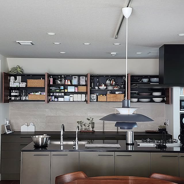 生活スタイルや好みに合う収納方法が見つかる！キッチン背面収納の実例6選