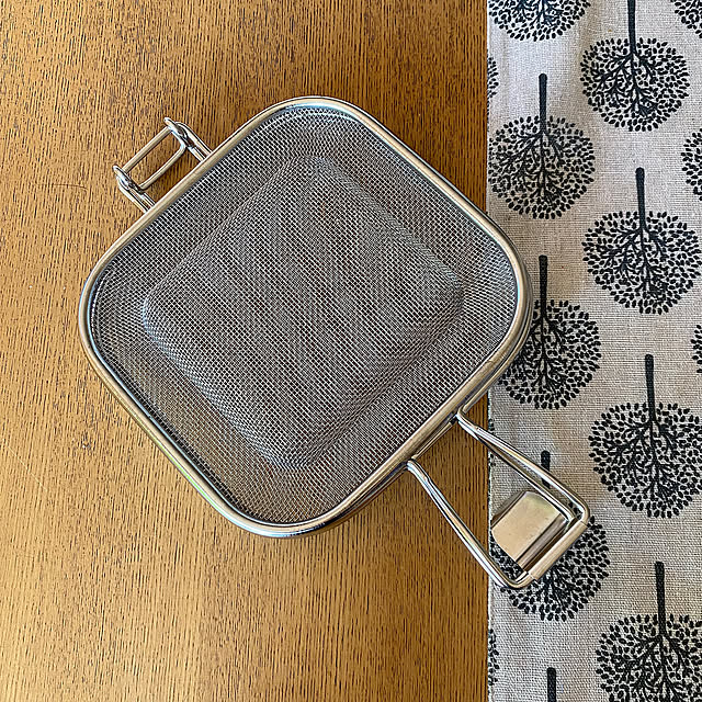 My Desk,ダイソー,スリーピー,ホットサンドメーカー,朝食♪,買ってよかったもの,めんどくさがり主婦,夫婦二人暮らし yukoの部屋