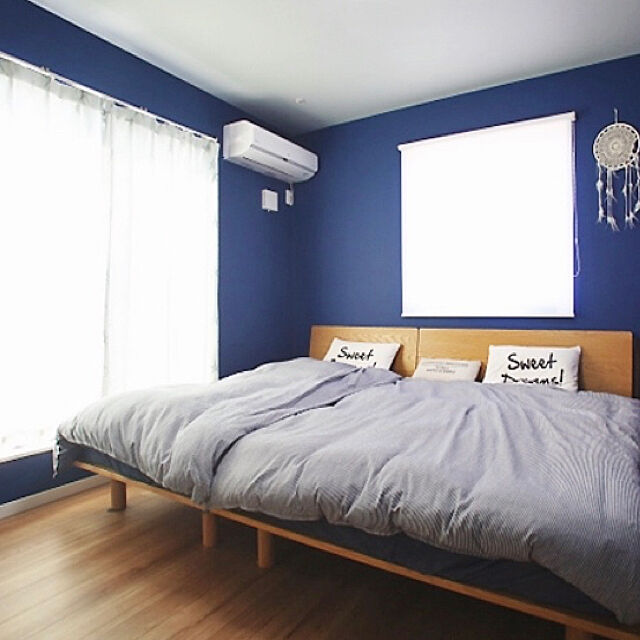 Bedroom,ニトリ,無印良品,ゼロキューブ,ブルーグレーの壁紙,Dフロア　チェリー,zerocube ayasuの部屋