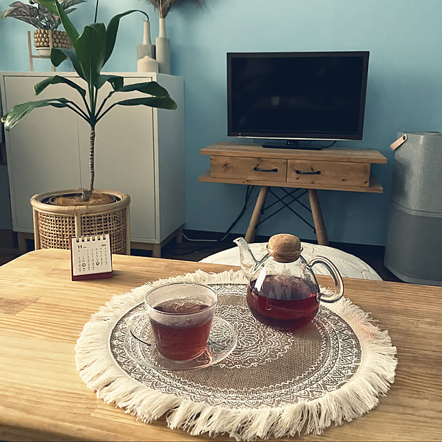 サリュのカップ&ソーサー,KINTO ティーポット,お気に入りのランチョンマット,おうちカフェ,朝カフェ,ワイルドフルーツティー,ティータイム,いいね！押し逃げすみません(。>д<),ワンルーム,boho styleに憧れる,一人暮らしインテリア,一人暮らし,お金をかけなくても楽しめる暮らし♡,ひとり暮らし,賃貸インテリア,ワンルームでも楽しく,大好きな空間,RCの皆さまに感謝♡,フォロワーの皆様に感謝です♫,一人暮らしをとことん楽しむ,Kitchen nya-の部屋