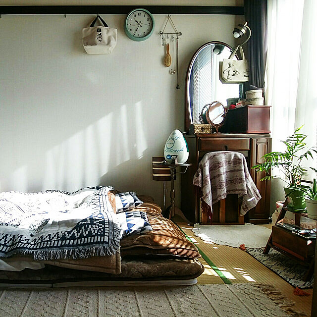 Bedroom,和室,一人暮らし,築30年超,6畳,断捨離,ドレッサー,加湿器リメイク,壁掛け時計,ふとん派 feltzw5の部屋