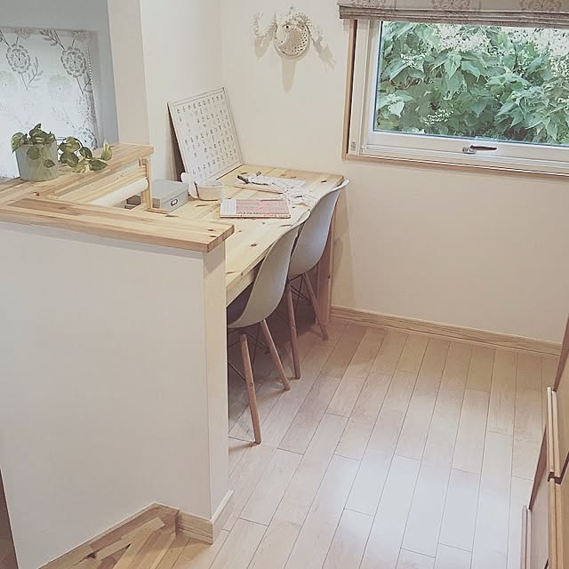 My Desk,ルクルーゼ,IKEA,イームズ,無印良品,VILLA NOVA,家事室,北欧,ナチュラル,勉強スペース,書斎,スタディルーム,スキップフロア,スウェーデンハウス ,マクラメ,植物のある暮らし,こどもと暮らす。,白が好き,ものを持たない暮らし,シンプルな暮らし,white×wood,天井高2700,モダンデコ mamekoの部屋