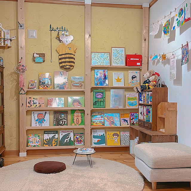 絵本ディスプレイ,絵本大好き,絵本と暮らす,絵本コーナー,絵本棚DIY,絵本収納,絵本棚,絵本,読書スペース,Overview nicchanの部屋