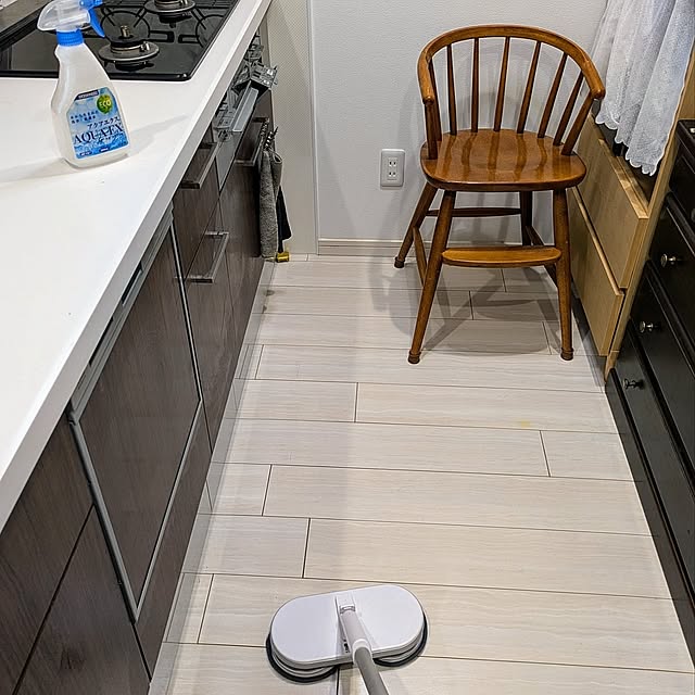 Kitchen,キッチンマット,掃除,持たない暮らし,掃除しやすい,キッチンマットは敷きません,キッチン床,床掃除,CCP,回転モップ,床にものを置かない,CCP 回転式モップクリーナーNEO,ツイン回転モップ,シービーシー,シー·シー·ピー,ツインモップ,キッチン雑貨,マンション,引き出し収納,マンション暮らし,ベビーチェア mi-saの部屋