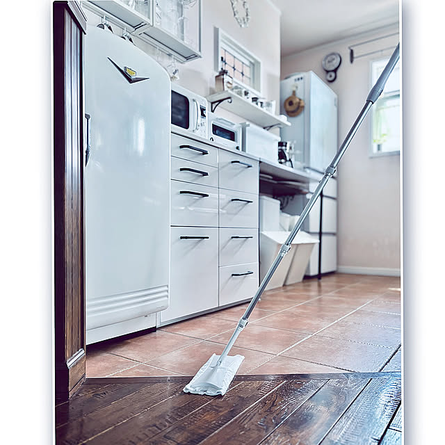 Kitchen,IKEA,無垢材の床,テラコッタタイル,ストロンググリーンの香り,超消臭,リビングダイニング,暮らしのひとコマ,クイックルワイパー,クイックル,モニター投稿,予防掃除,ニオイ対策,暮らしの味方,夏の暮らし準備2025,2025.6.23 usagiの部屋