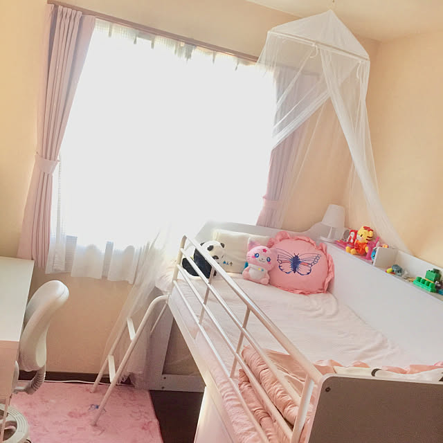 ピンク＆ホワイト,システムベッド,天蓋,キャノピー,クッション,デスクマット,IKEA,女の子,子供部屋,2019.10.4,Bedroom me_sweetの部屋
