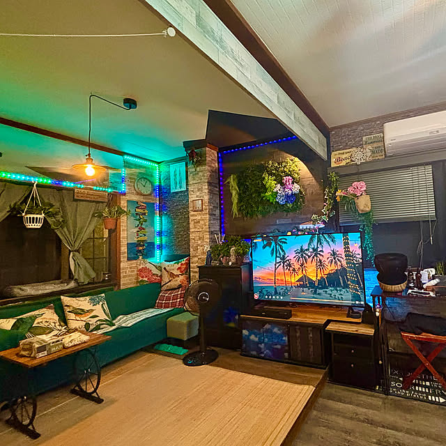 Lounge,ブラックインテリア,夏モード,紫陽花,カラフルインテリア,狭小住宅,No Green No Life tututu0204の部屋