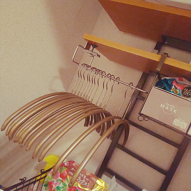 My Shelf,マワハンガーで揃えてます,マワハンガー,一人暮らし,1K,狭い部屋,狭い家,狭いスペースを生かしたい,洗濯機まわりの収納,洗濯機上の棚,洗濯機周り,雑貨 decodeCoc0の部屋